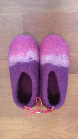 Woolen Child Slippers size 33, 34